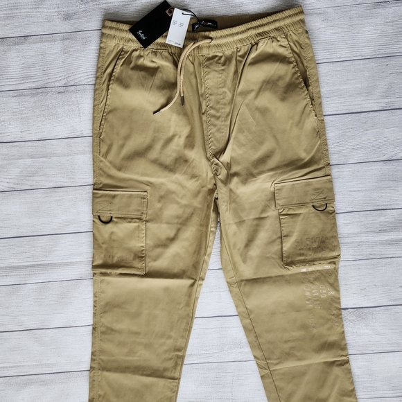 Men's Tan Cargo Pants Tapered Fit And Elastic Waitband - Picture 10 of 15